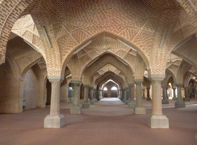 Breathtakinfg architecture!. The shabestan of the Jameh Mosque in Tababriz